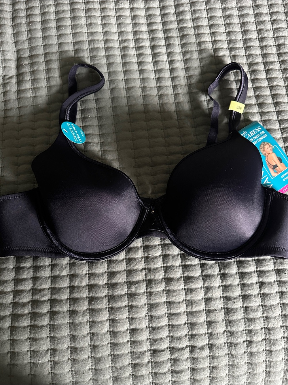 Vanity Fair Body Caress Convertible Black Smooth T-Shirt Bra Size 38B